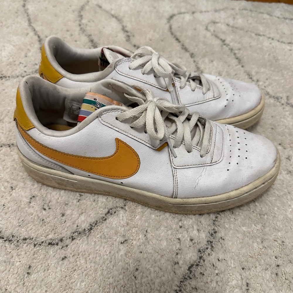 Nike Women’s Sneakers